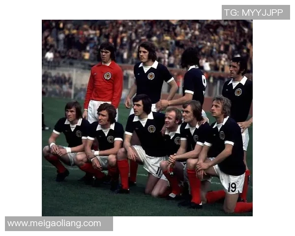 足球明星胶片7号揭秘：背后的故事与荣耀时刻全记录